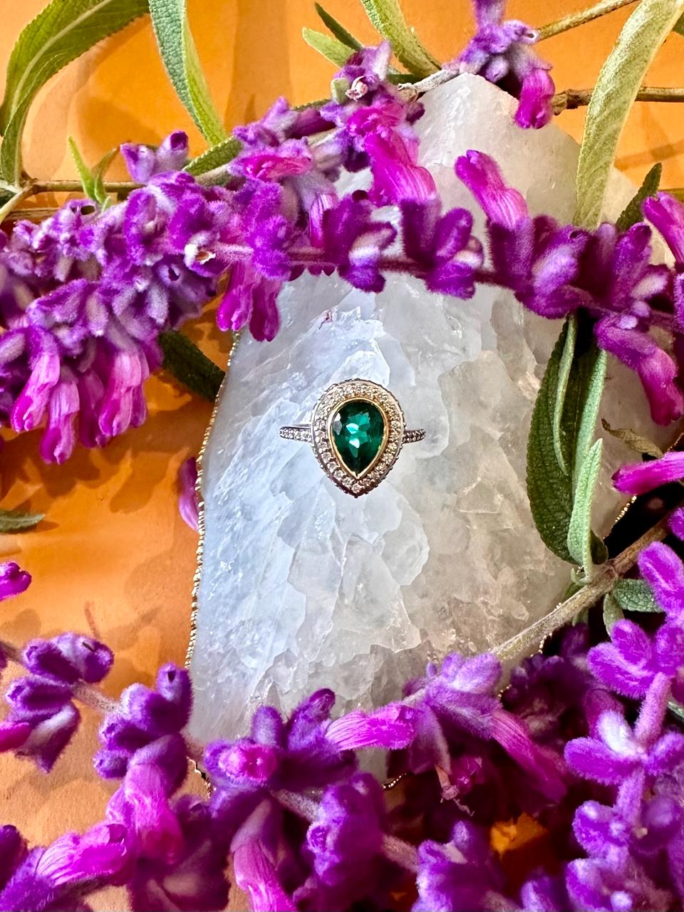 Gemstone Ring set with Diamond Pave